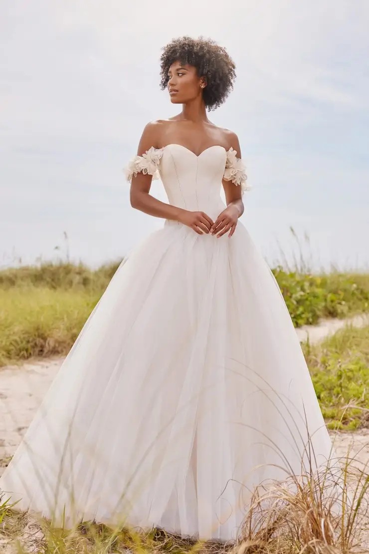 martin thornburg wedding dress