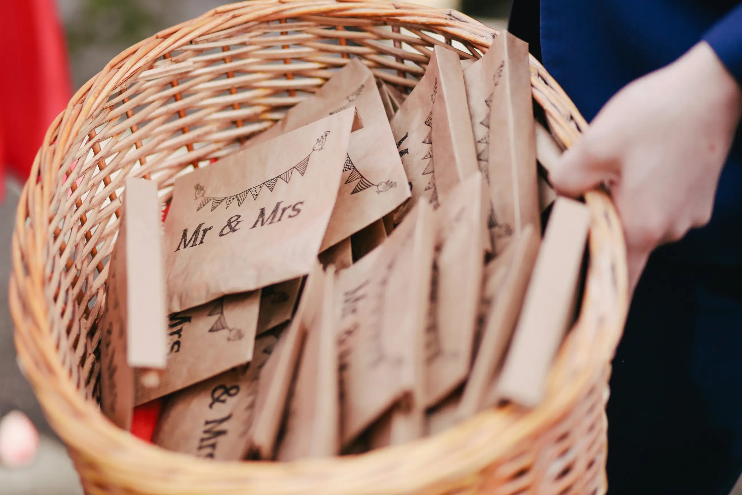 Creative Wedding Favors Image