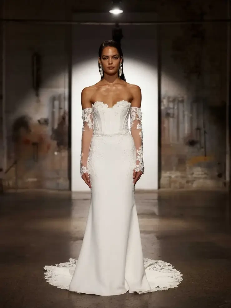 Evie Young wedding gown