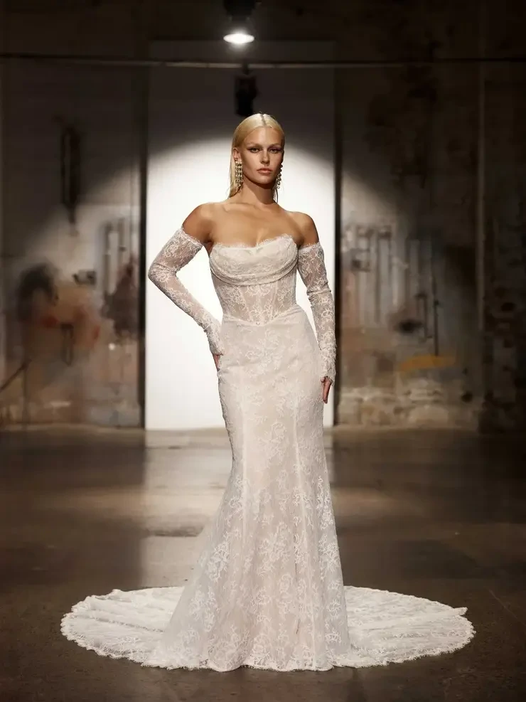 Evie Young wedding gown
