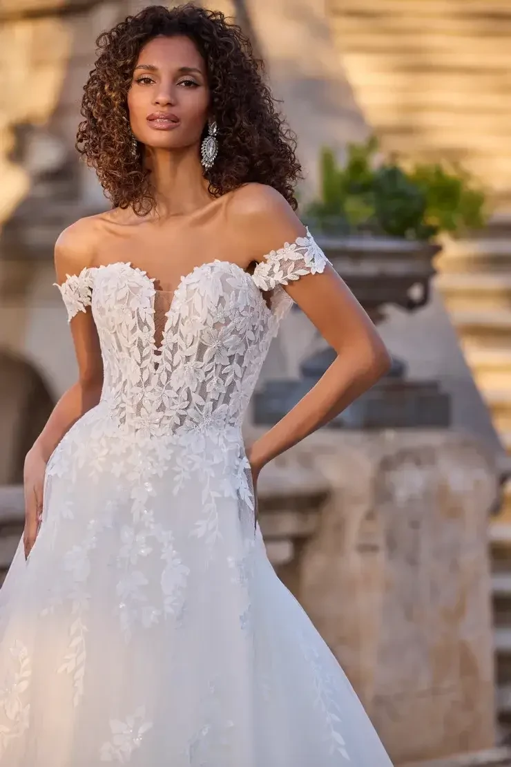 Veni Infantino wedding gown